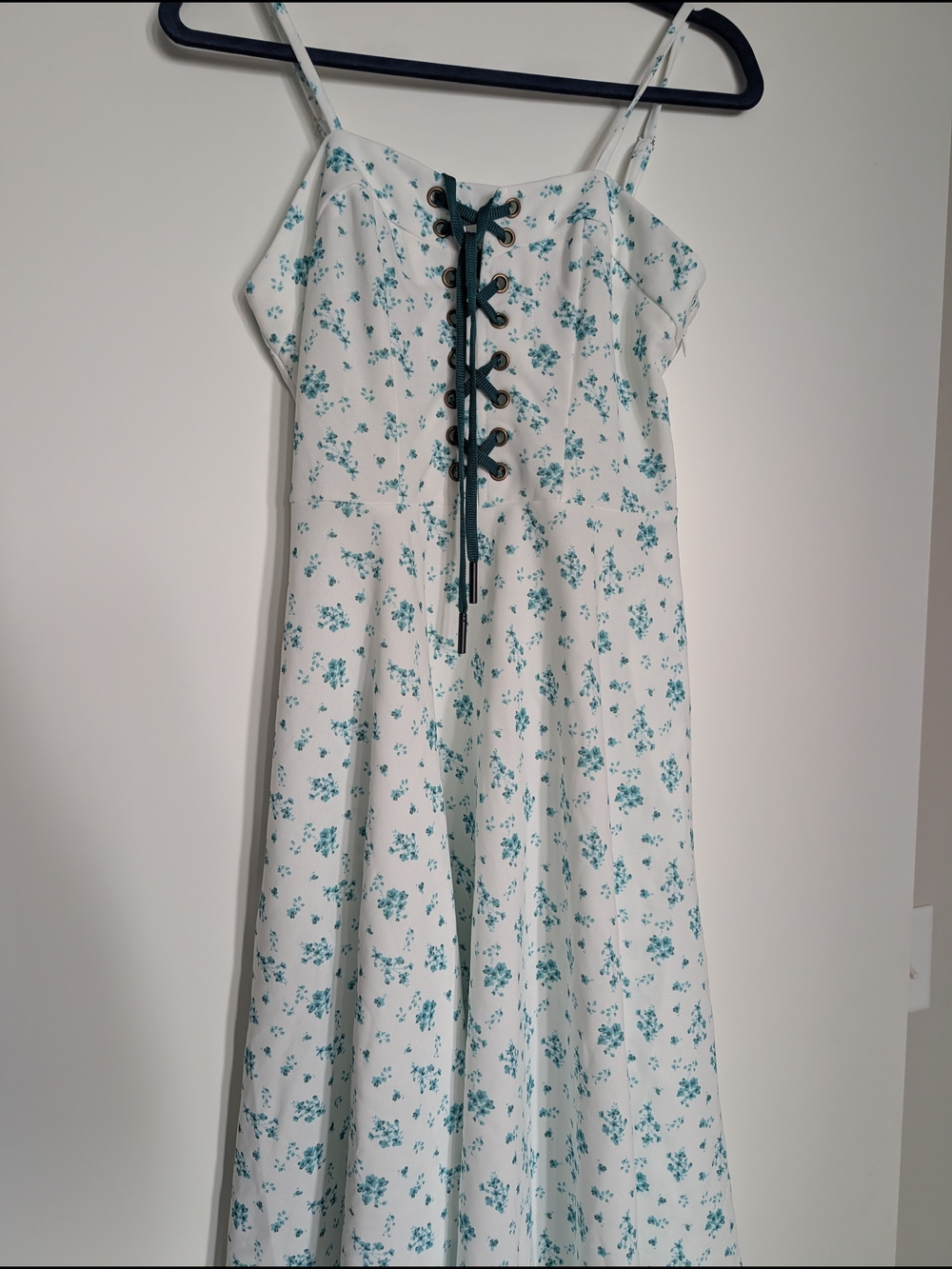 Scarlet Darkness Floral Lace-Up Spaghetti Strap Midi Dress w/ Pockets